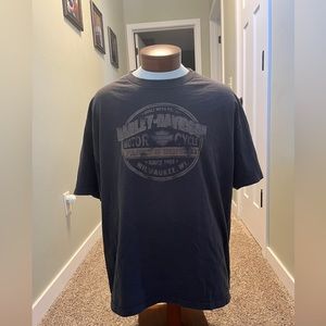 HARLEY DAVIDSON SHIRT .
